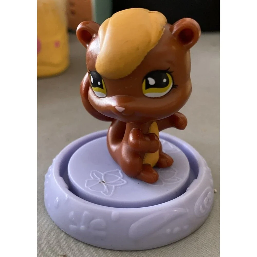 LPS Littlest Pet Shop Lot Short Hair Cat Grey Star Eyes & Squirrel Deco Figures